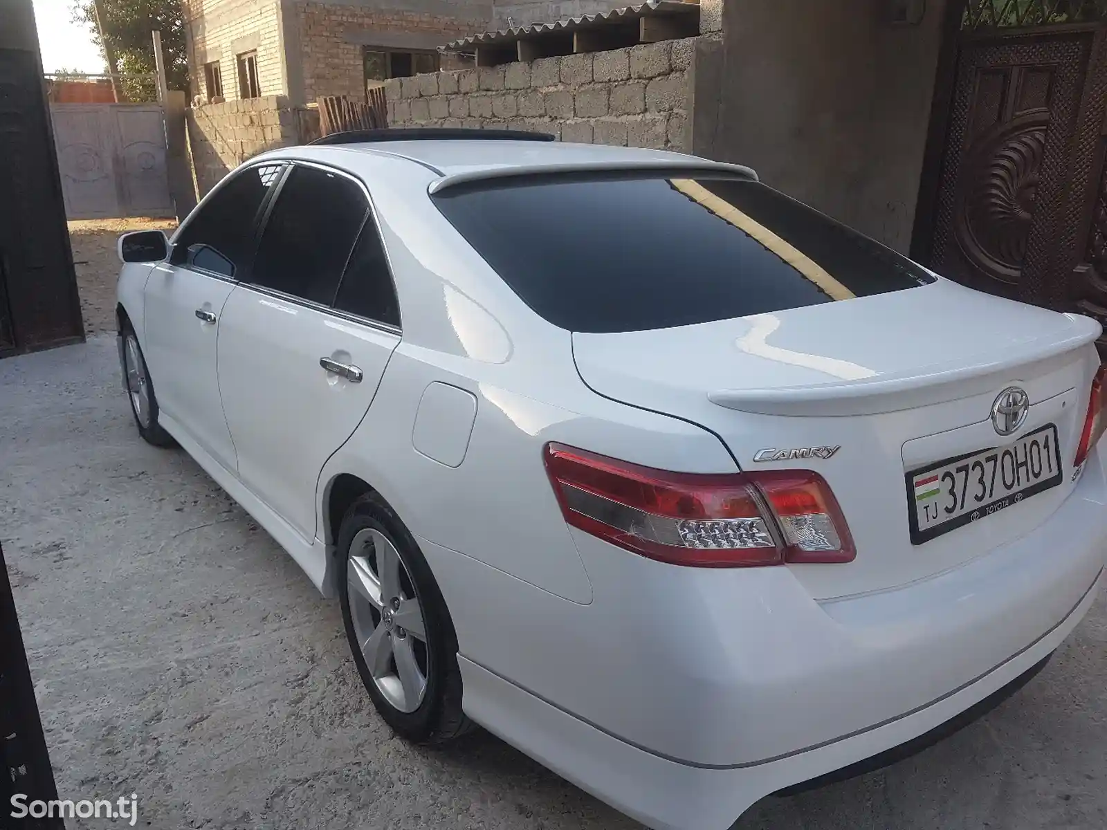 Toyota Camry, 2010-6