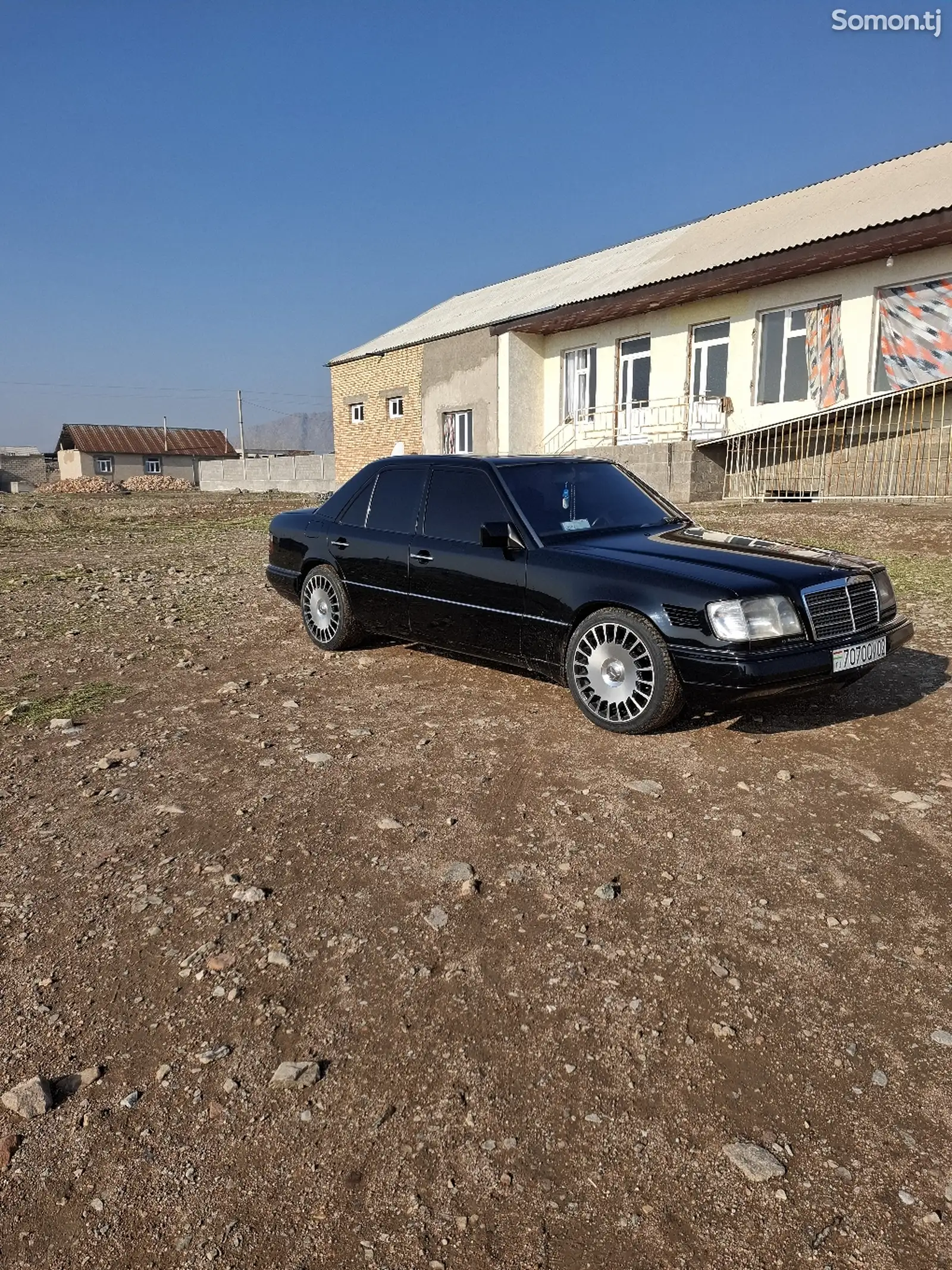 Mercedes-Benz W124, 1993-1