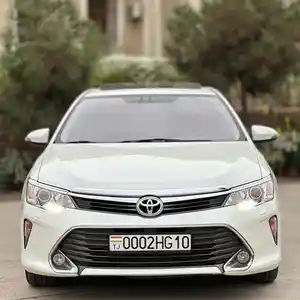 Toyota Camry, 2015