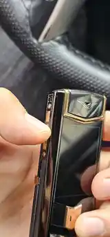 Телефон Vertu-6