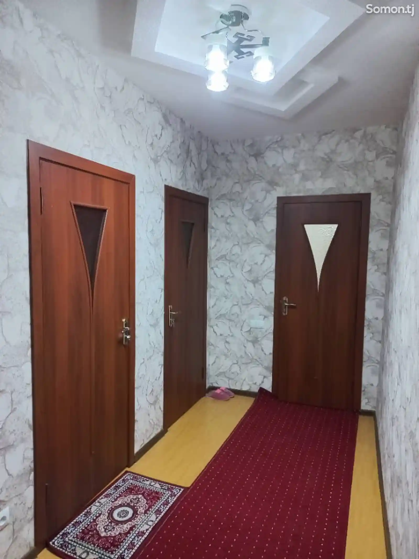 1-комн. квартира, Цокольный этаж, 40 м², 13 мкр-6