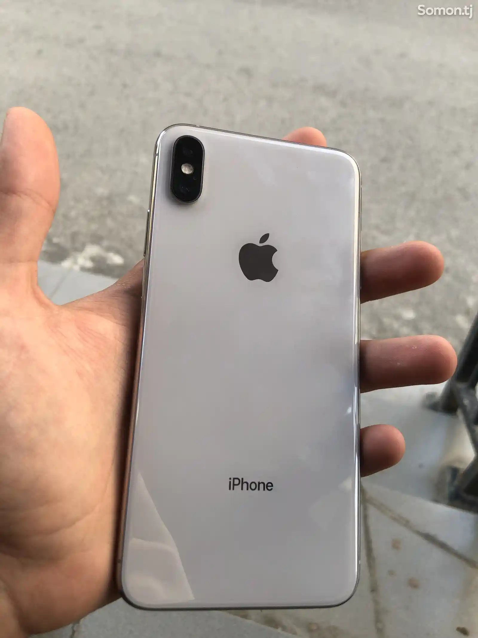 Apple iPhone Xs Max, 64 gb, Silver-1