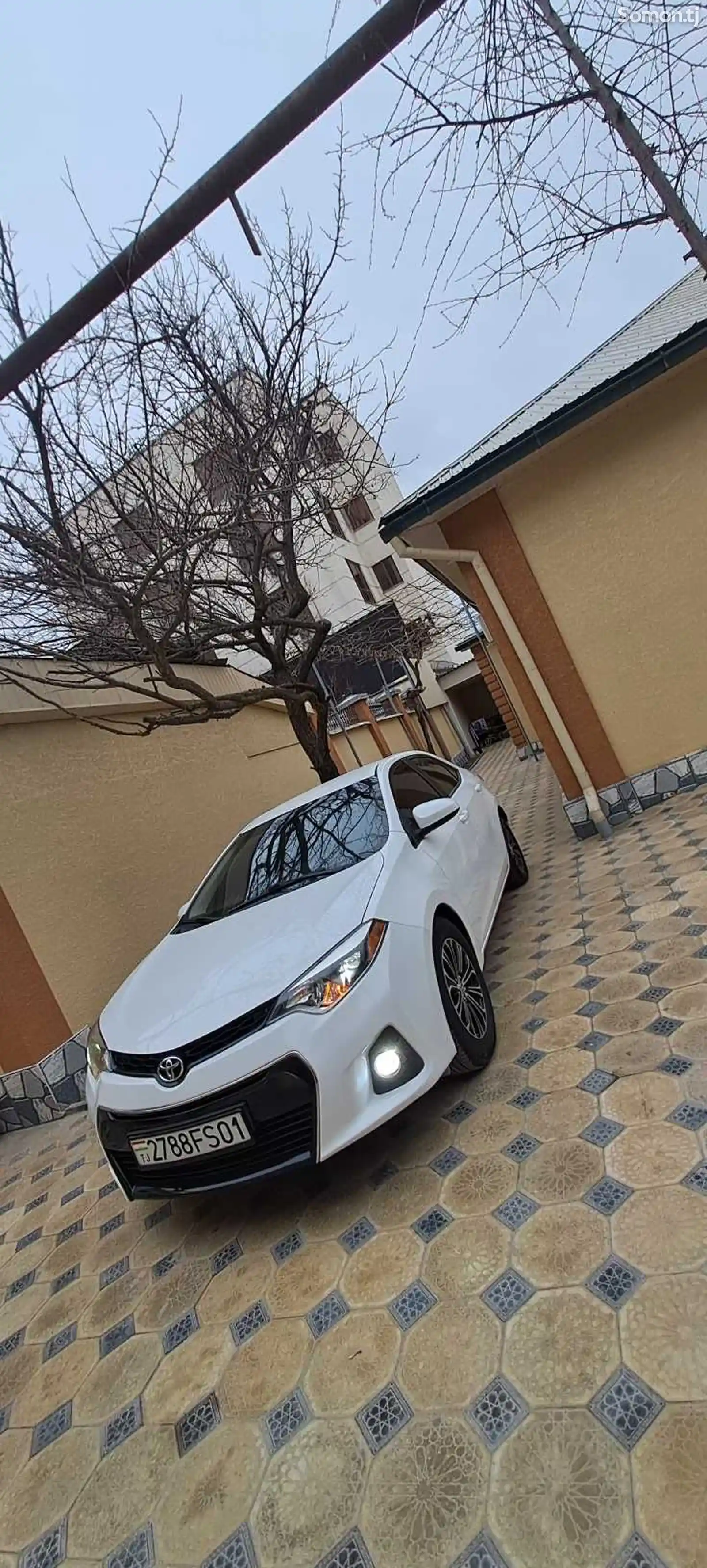 Toyota Corolla, 2015-3