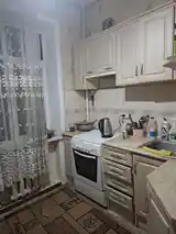 3-комн. квартира, 2 этаж, 67м², Ашан-4