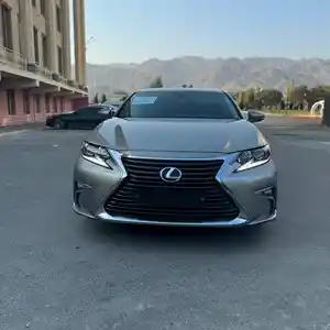 Lexus ES series, 2016