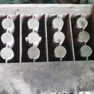 Форма для производства шлакоблока