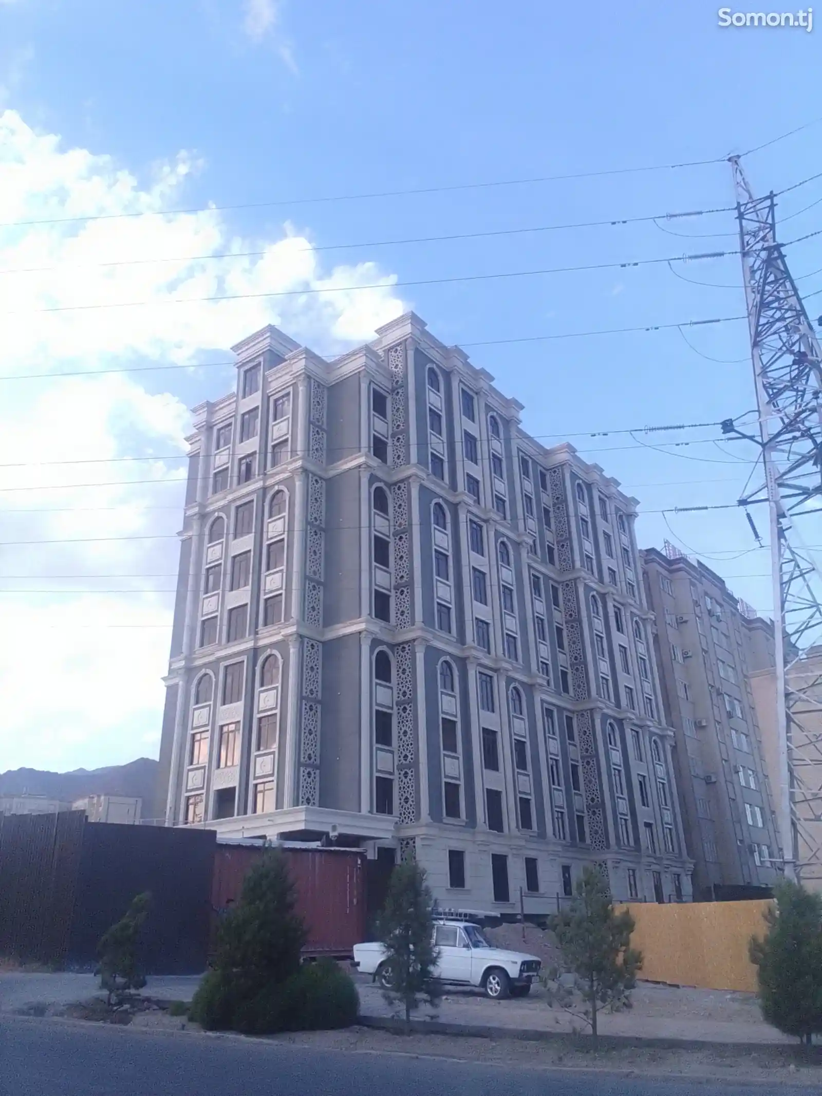 3-комн. квартира, 4 этаж, 126 м², 18мкр-1