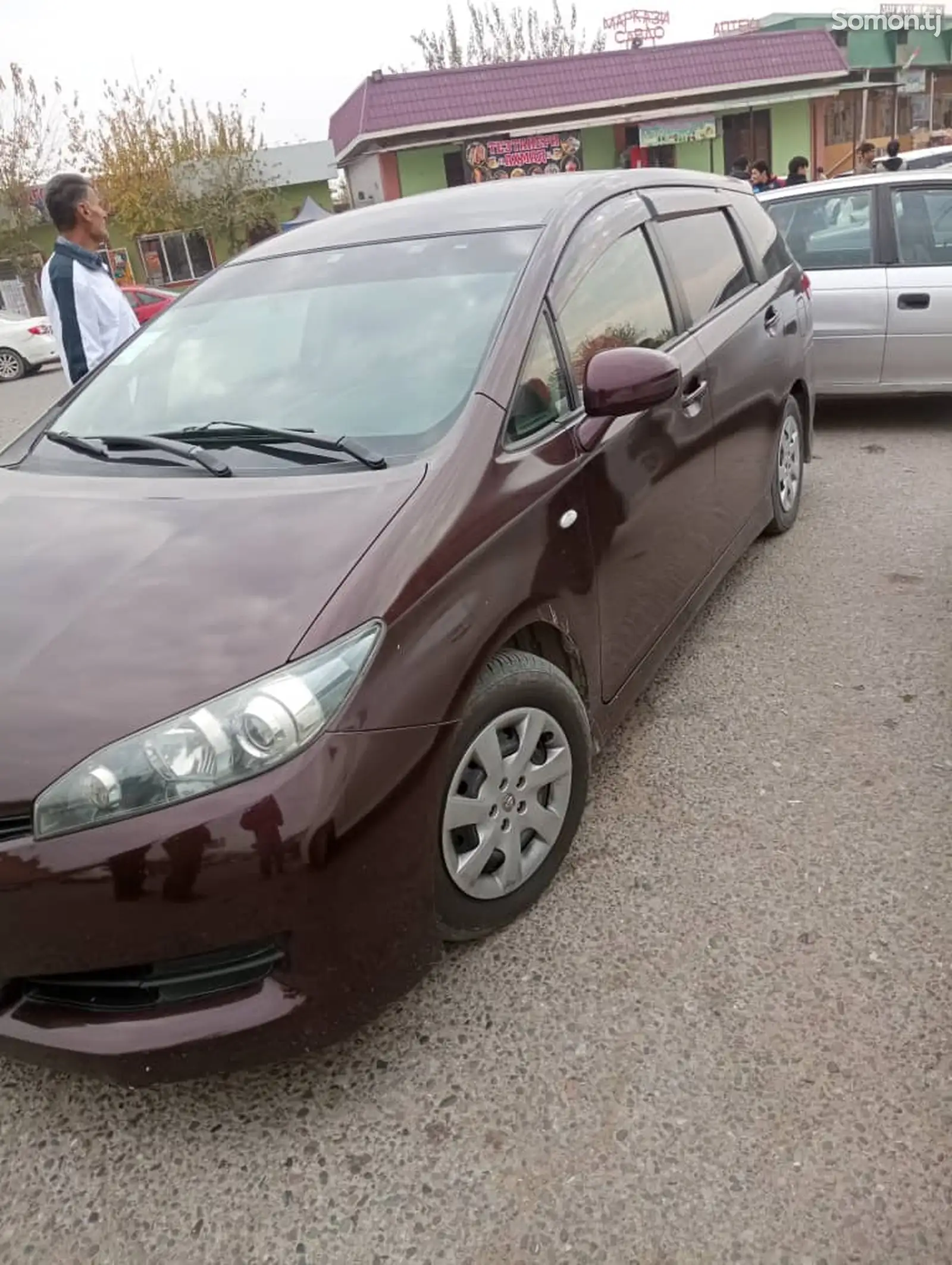 Toyota Wish, 2011-1