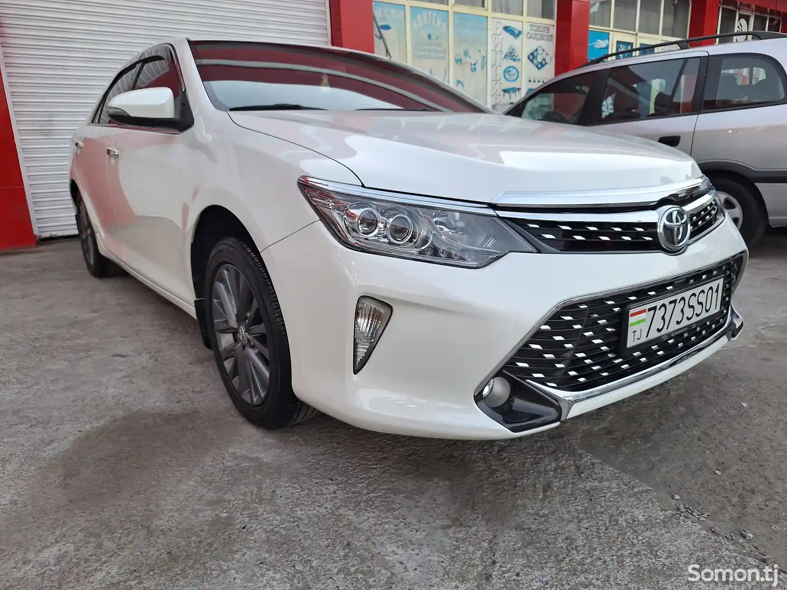 Toyota Camry, 2015-9