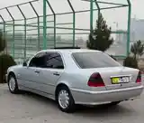 Mercedes-Benz C class, 2000-4