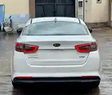 Kia Optima, 2015-12