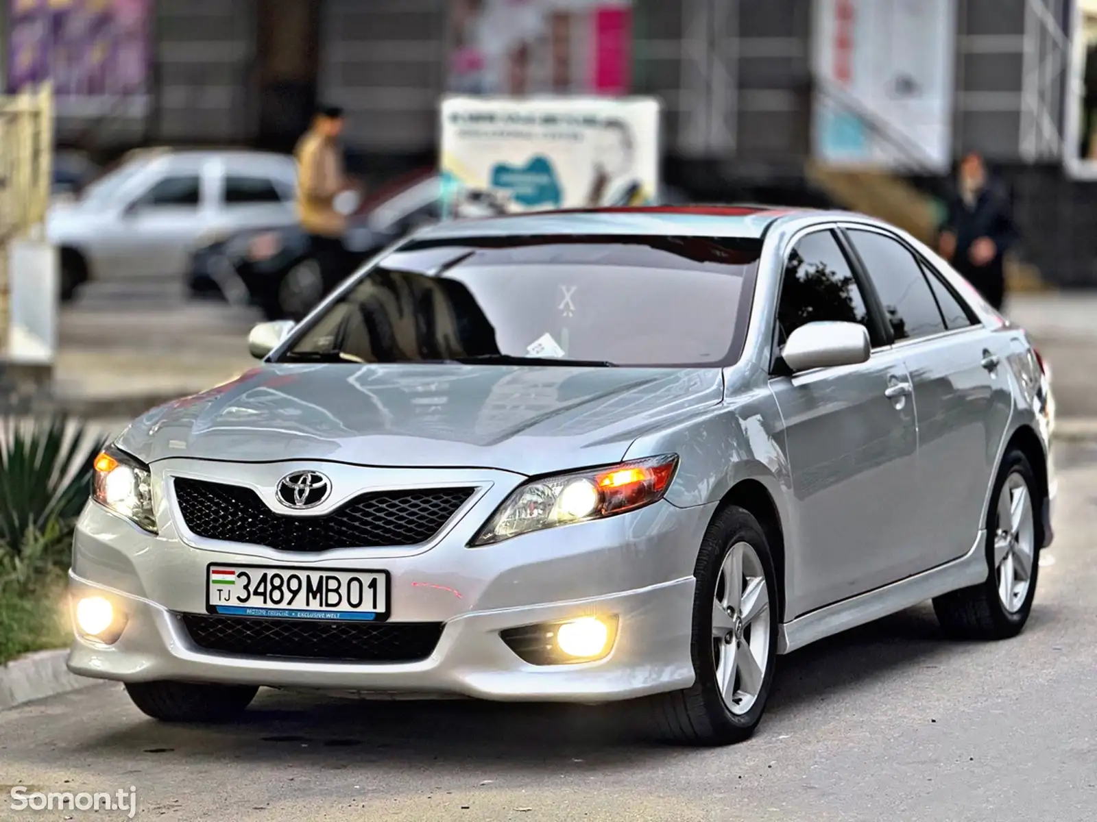 Toyota Camry, 2011-1