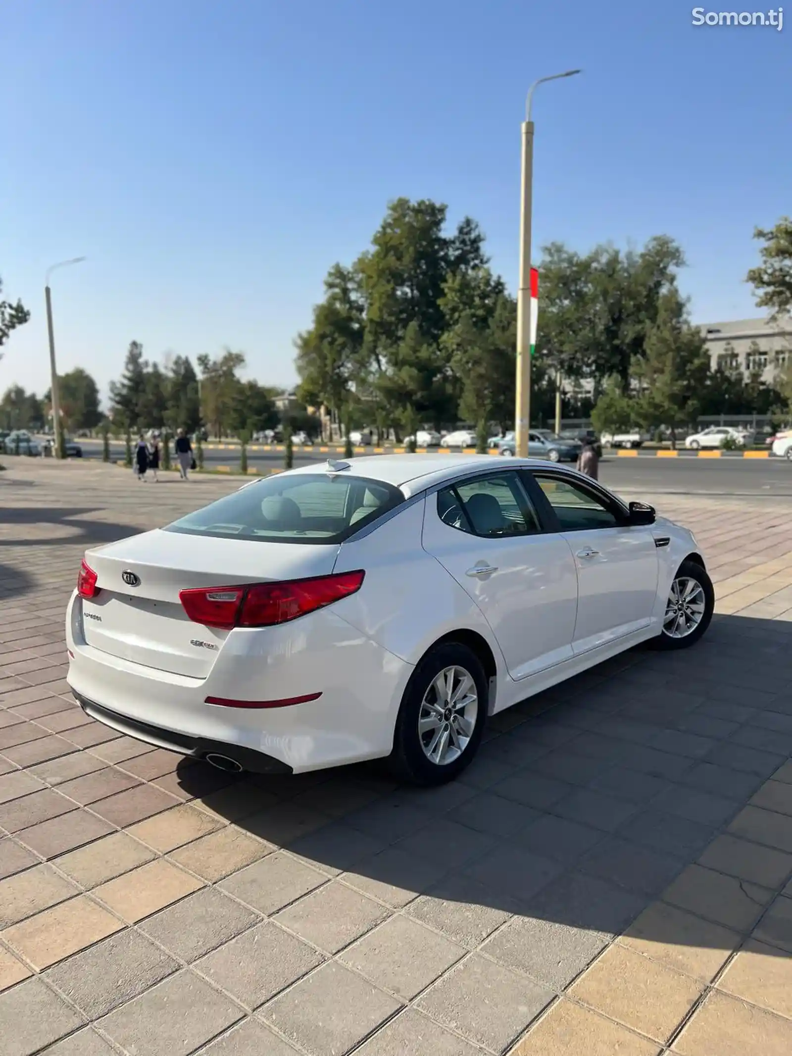 Kia Optima, 2015-12