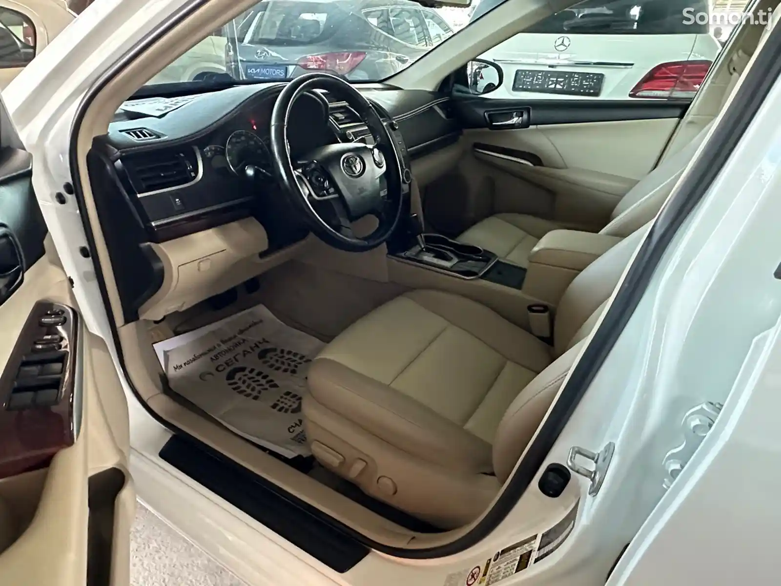 Toyota Camry, 2012-12