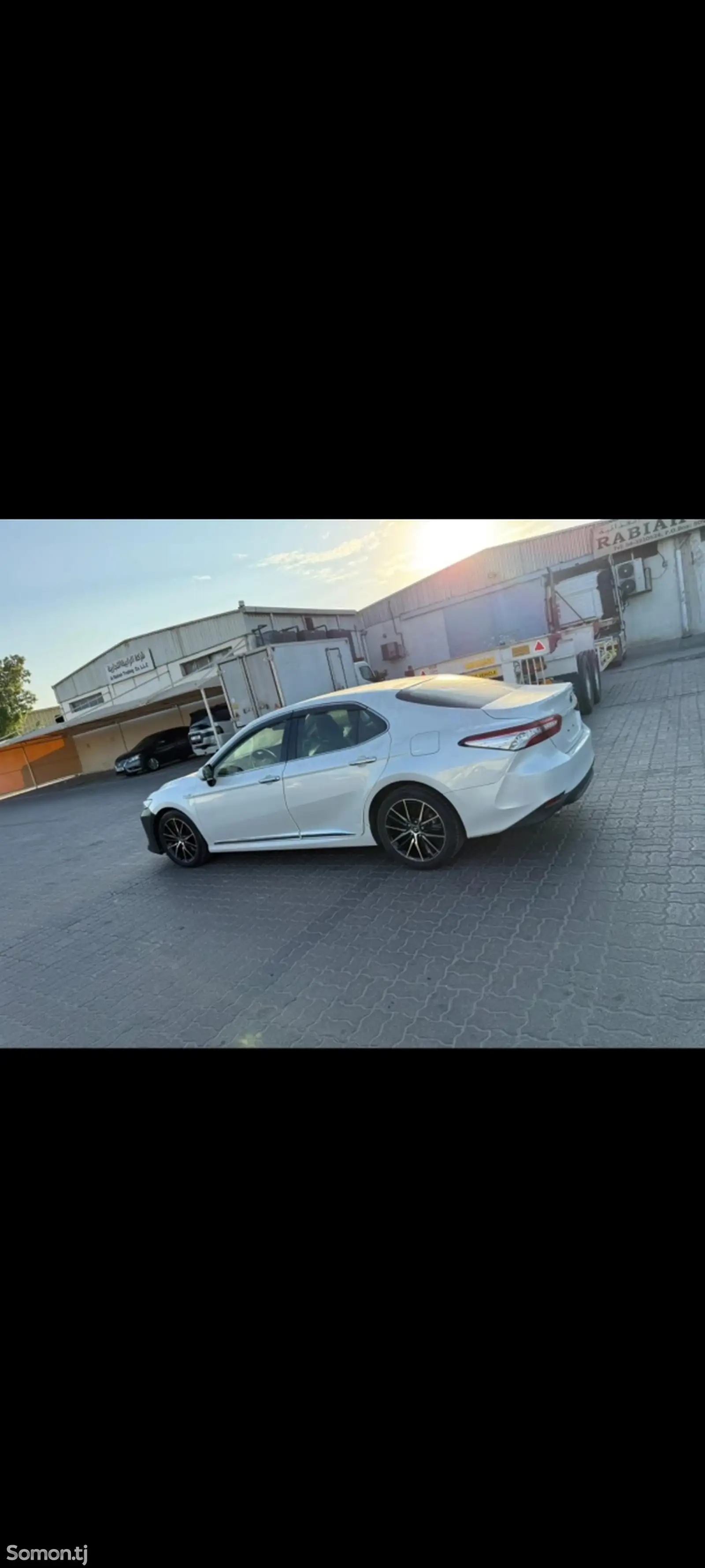 Toyota Camry, 2018-5