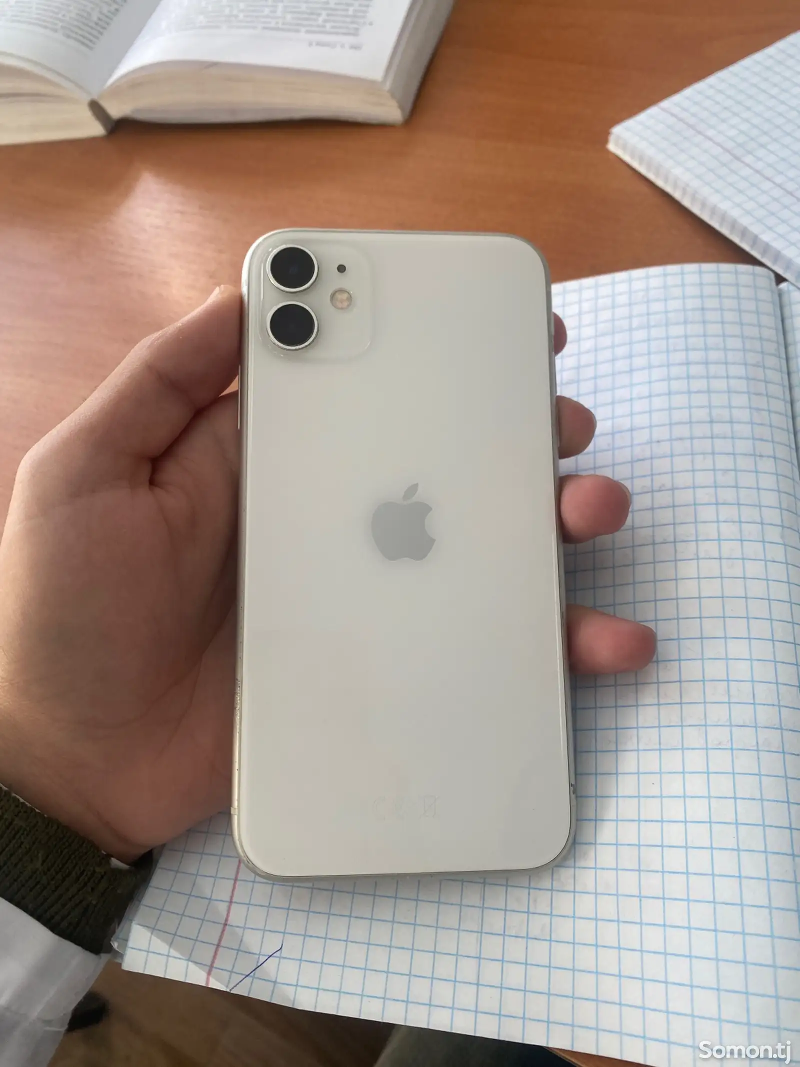 Apple iPhone 11, 64 gb, White-1