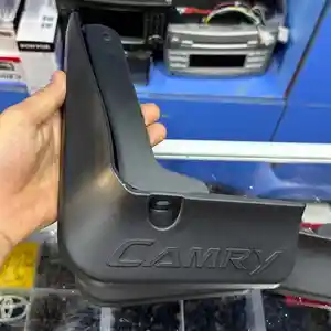 Брызговик для Toyota Camry 2023