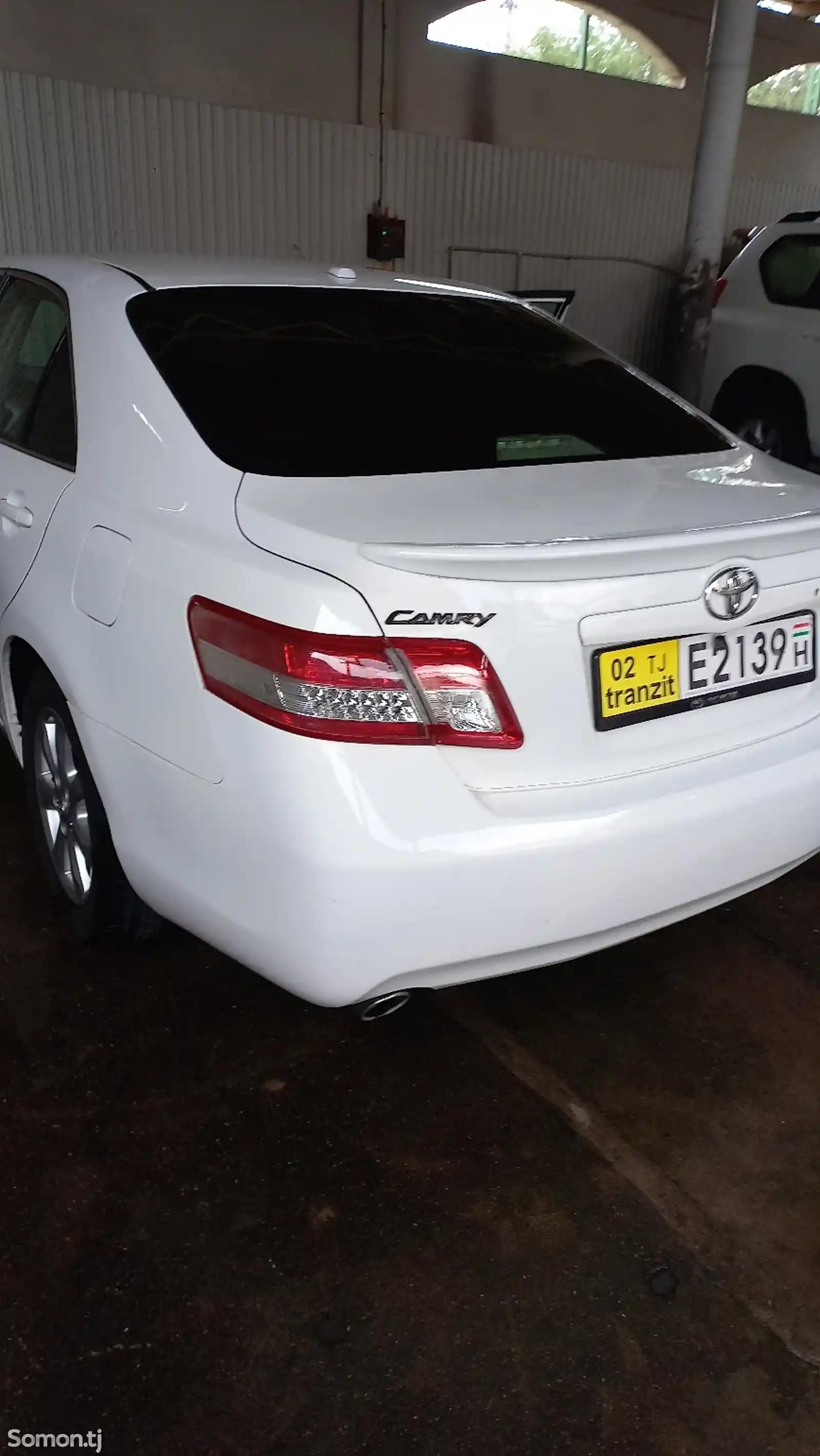 Toyota Camry, 2011-10