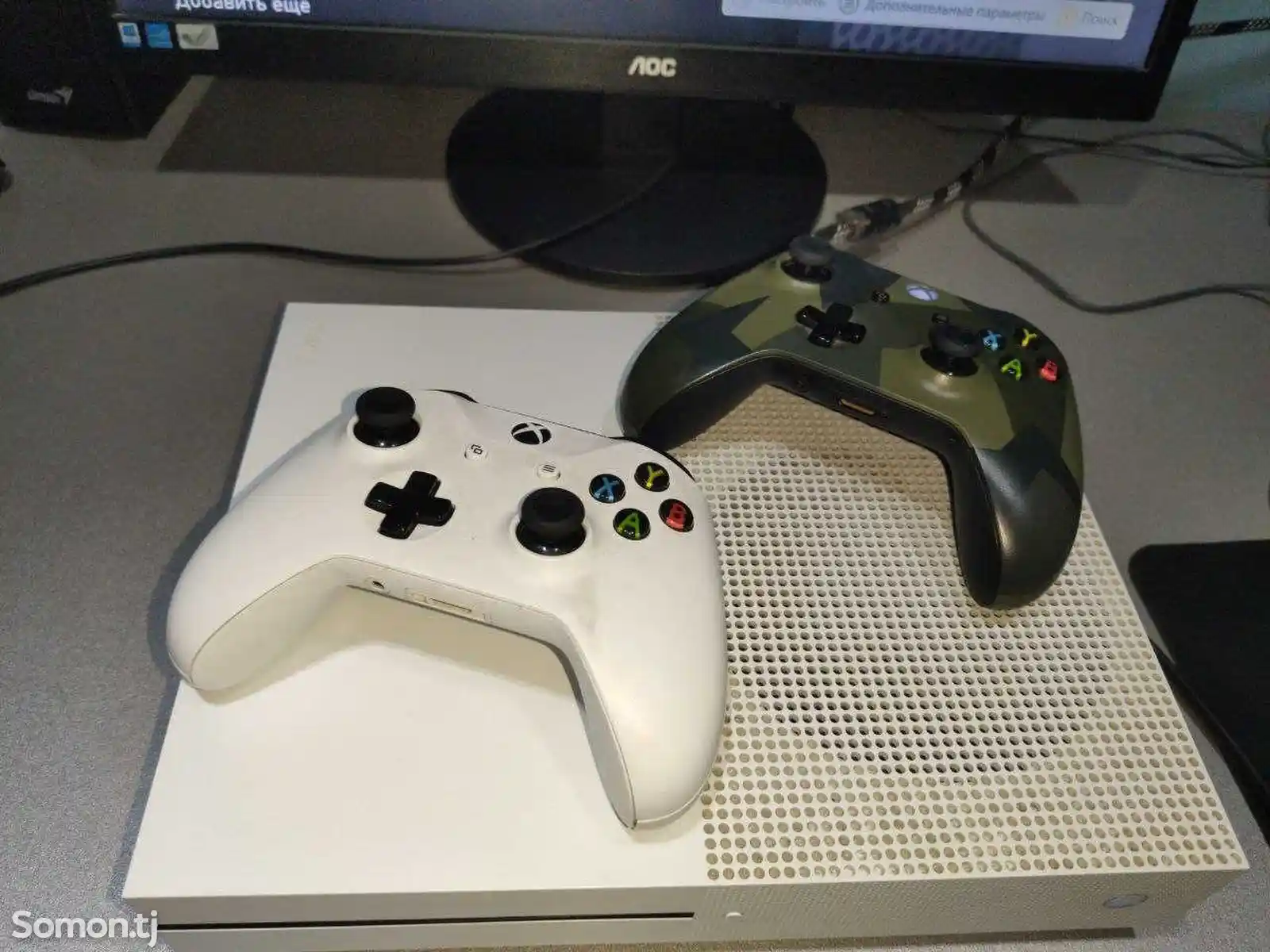 Игровая приставка Xbox One S-2