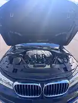 BMW 7 series, 2016-14