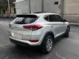 Hyundai Tucson, 2016-4