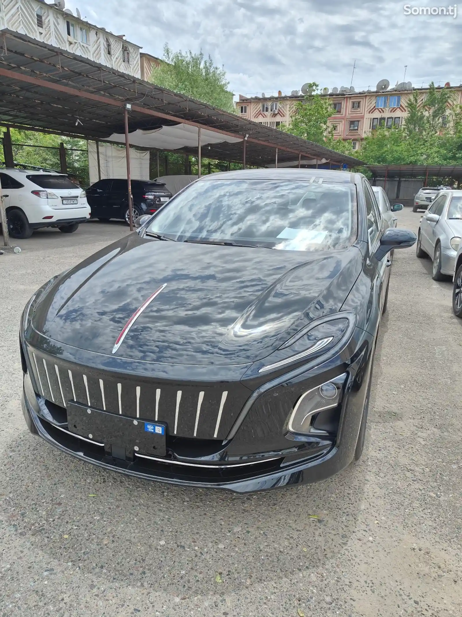 Hongqi E-QM5, 2024-5