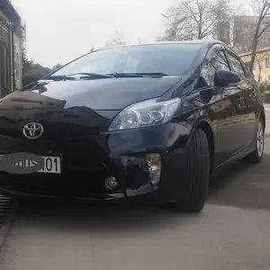 Toyota Prius, 2012