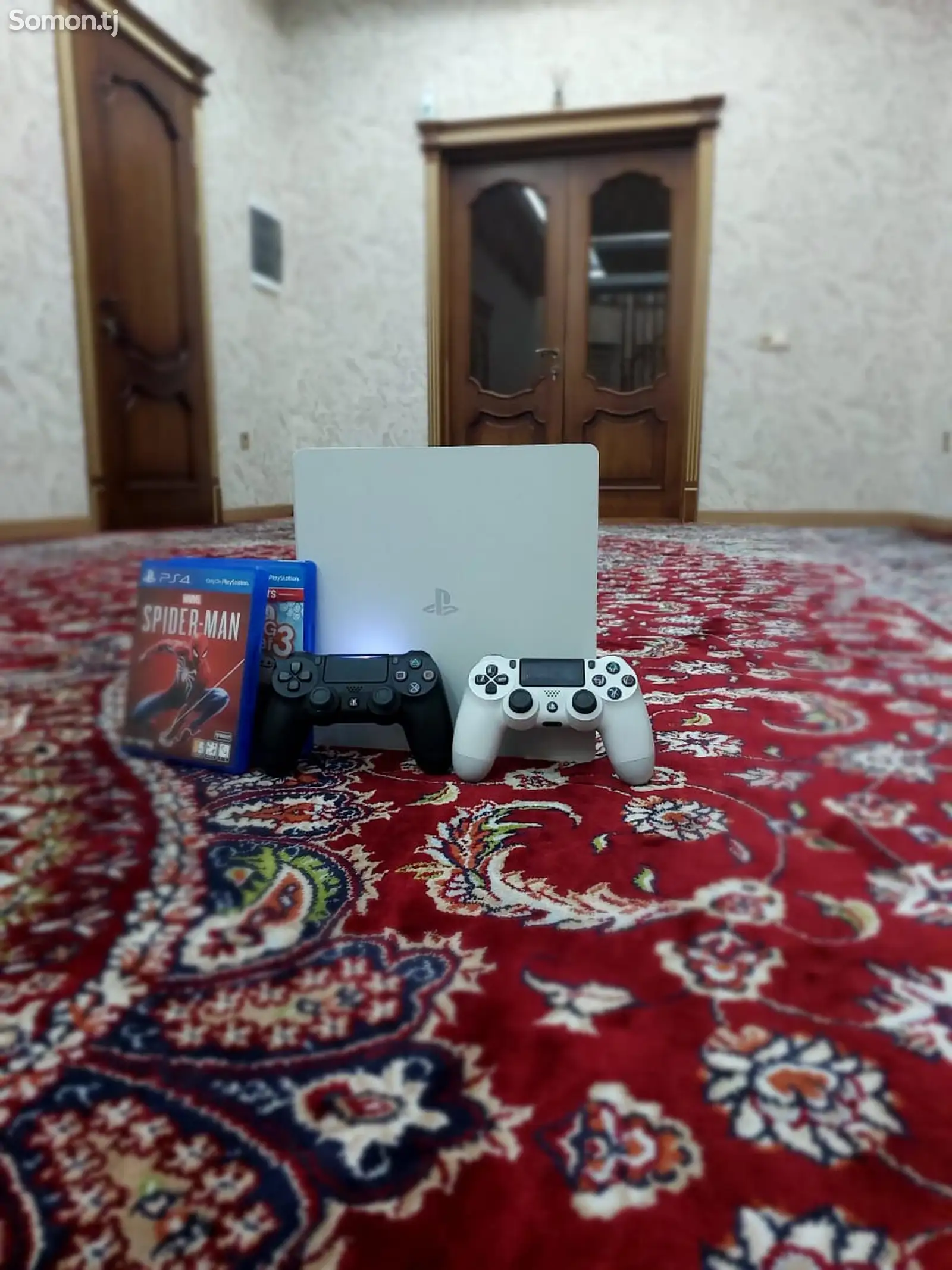 Игровая приставка Sony Playstation 4-1