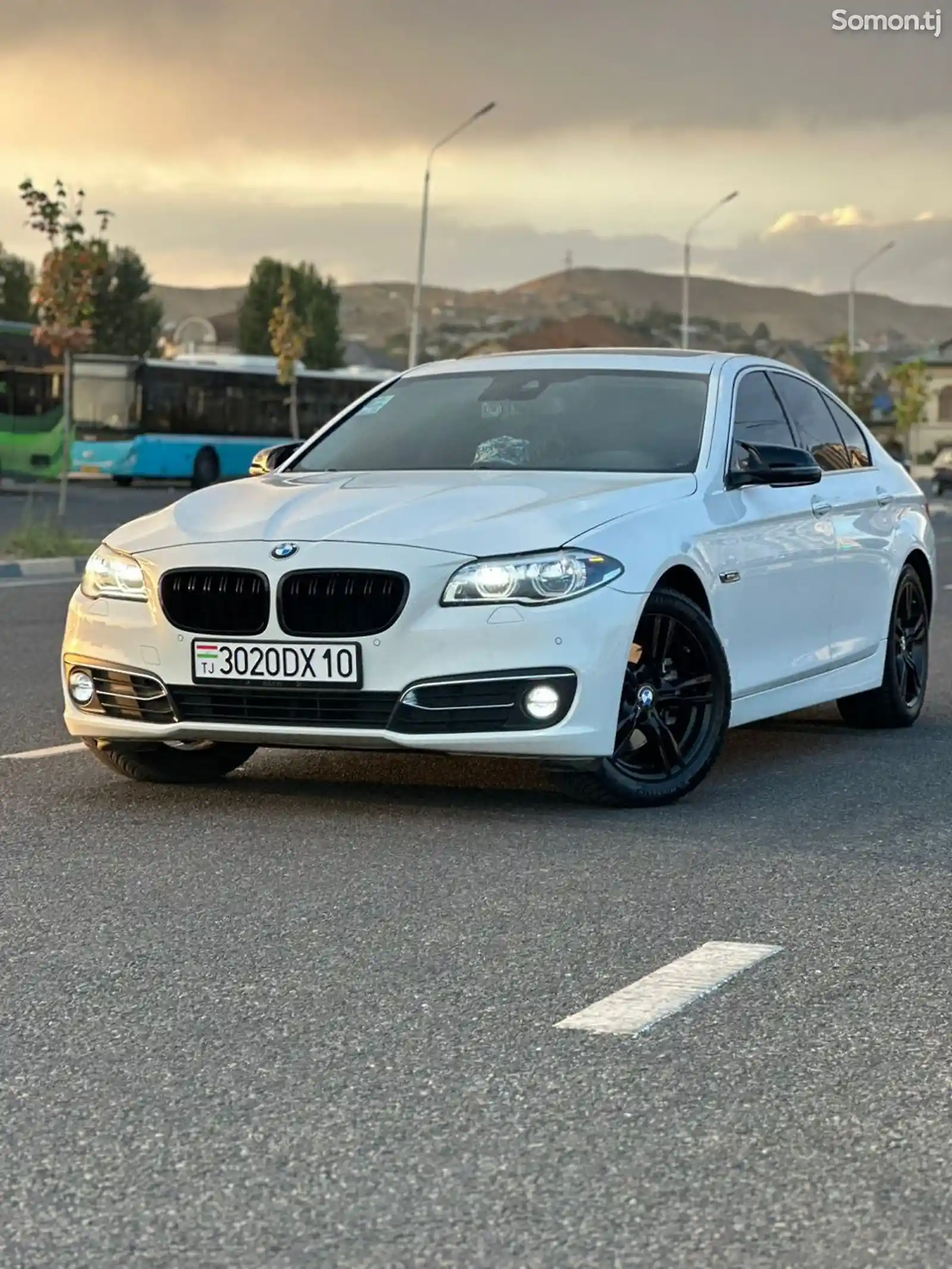 BMW M5, 2016-15