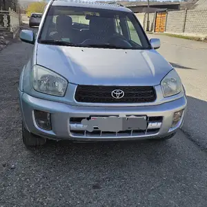 Toyota RAV 4, 2002