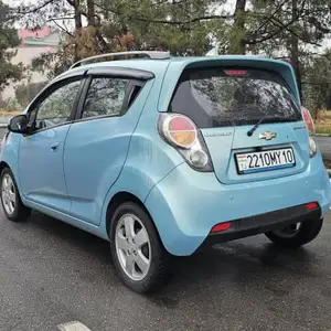 Chevrolet Spark, 2011