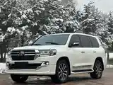 Toyota Land Cruiser, 2017-2