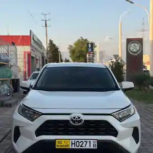 Toyota RAV 4, 2022