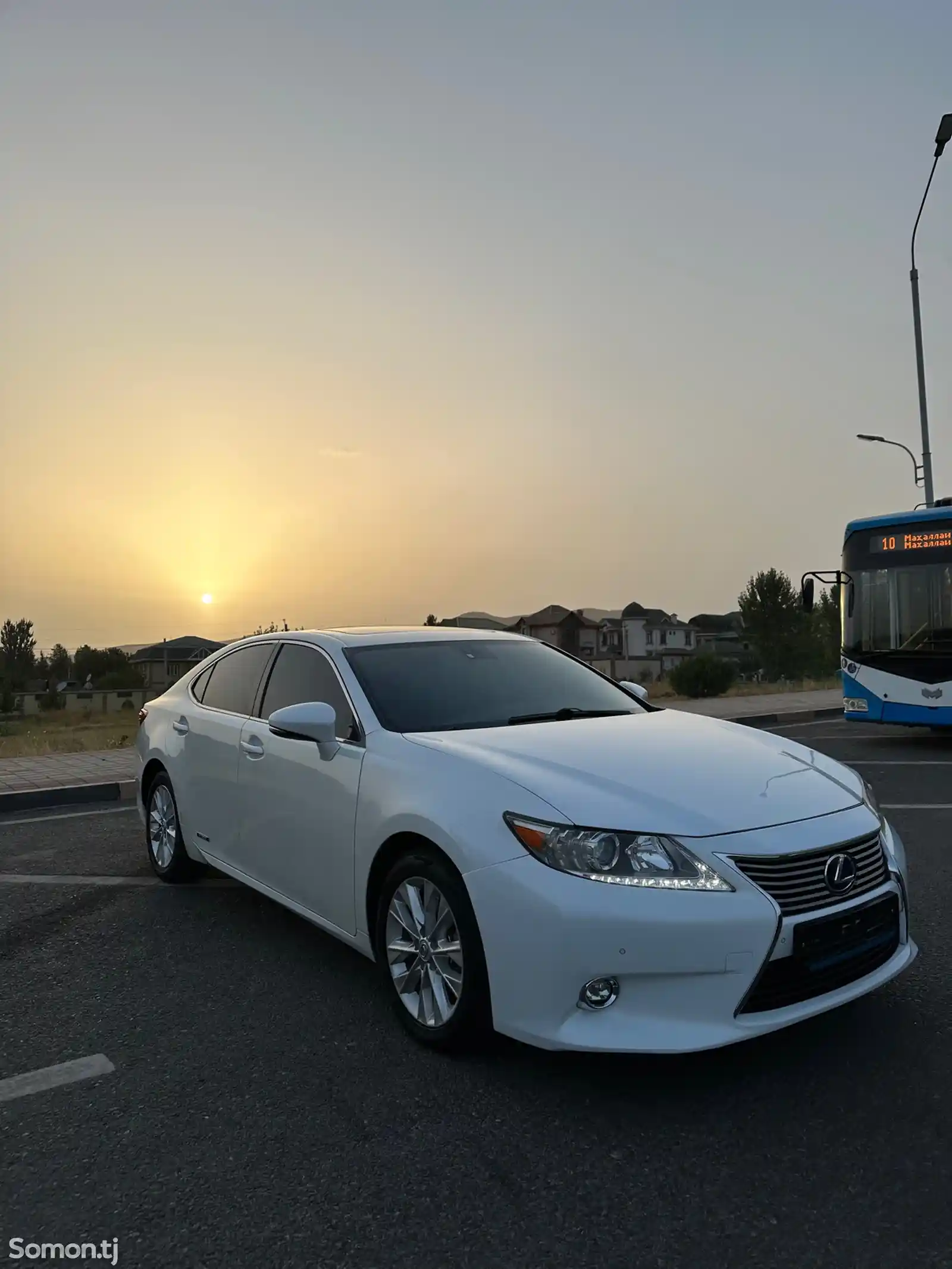 Lexus ES series, 2014-3