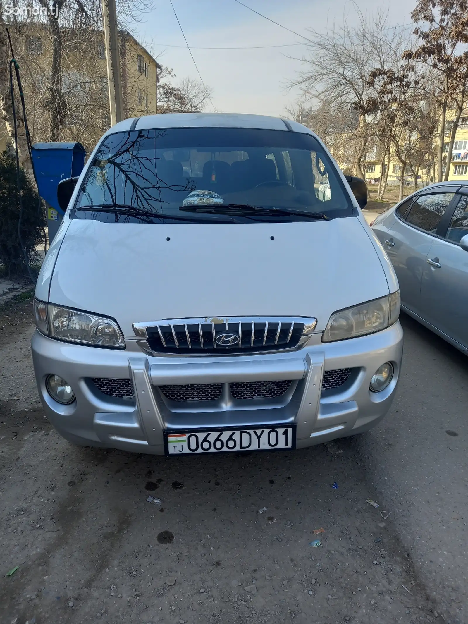 Микроавтобус Hyundai Starex, 2003-1