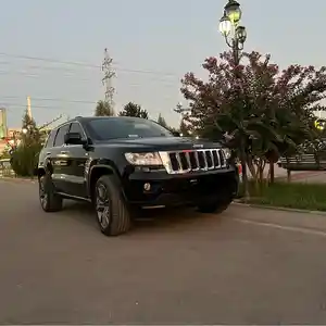 Jeep Grand Cherokee, 2012