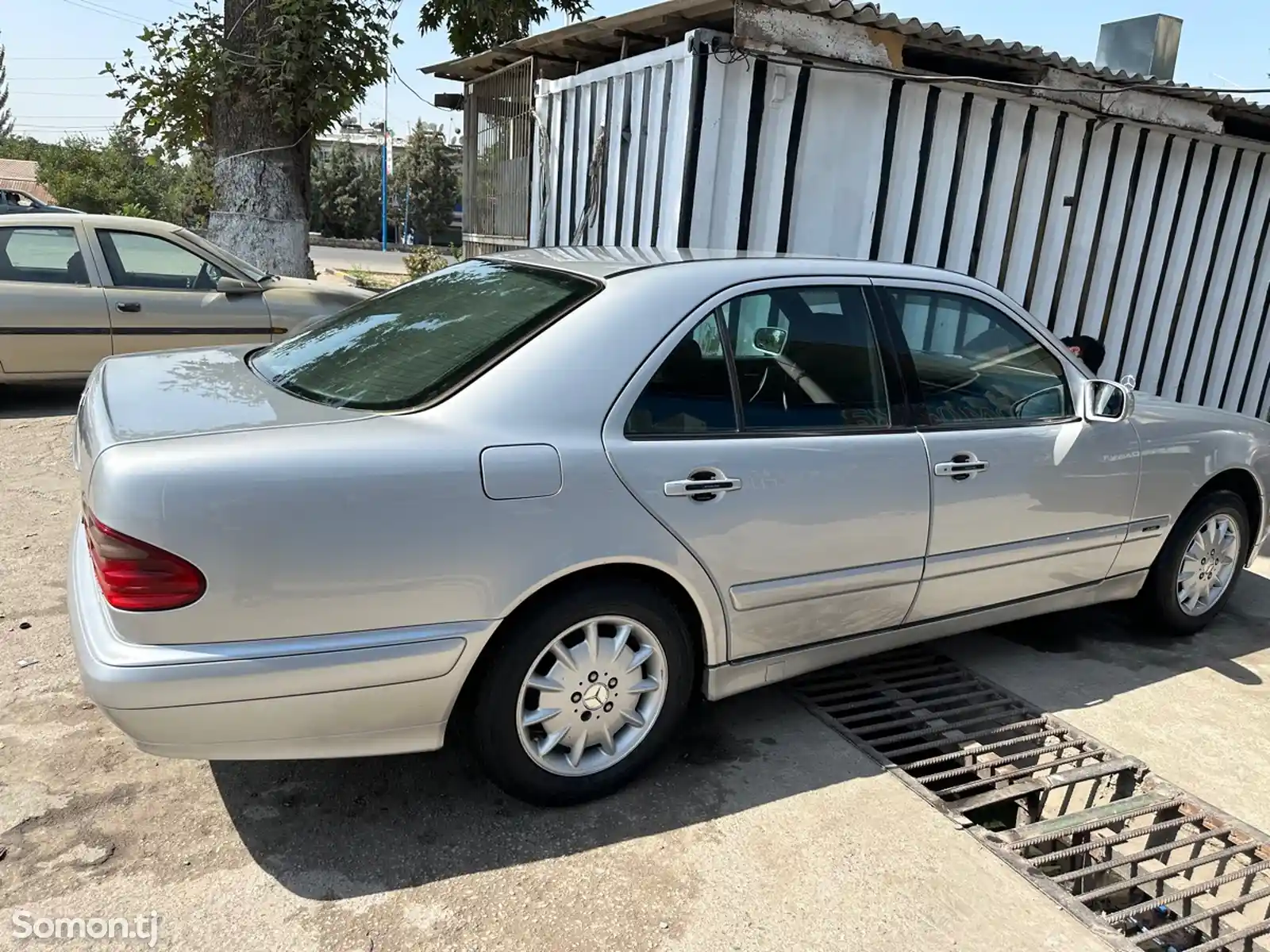 Mercedes-Benz E class, 2001-1