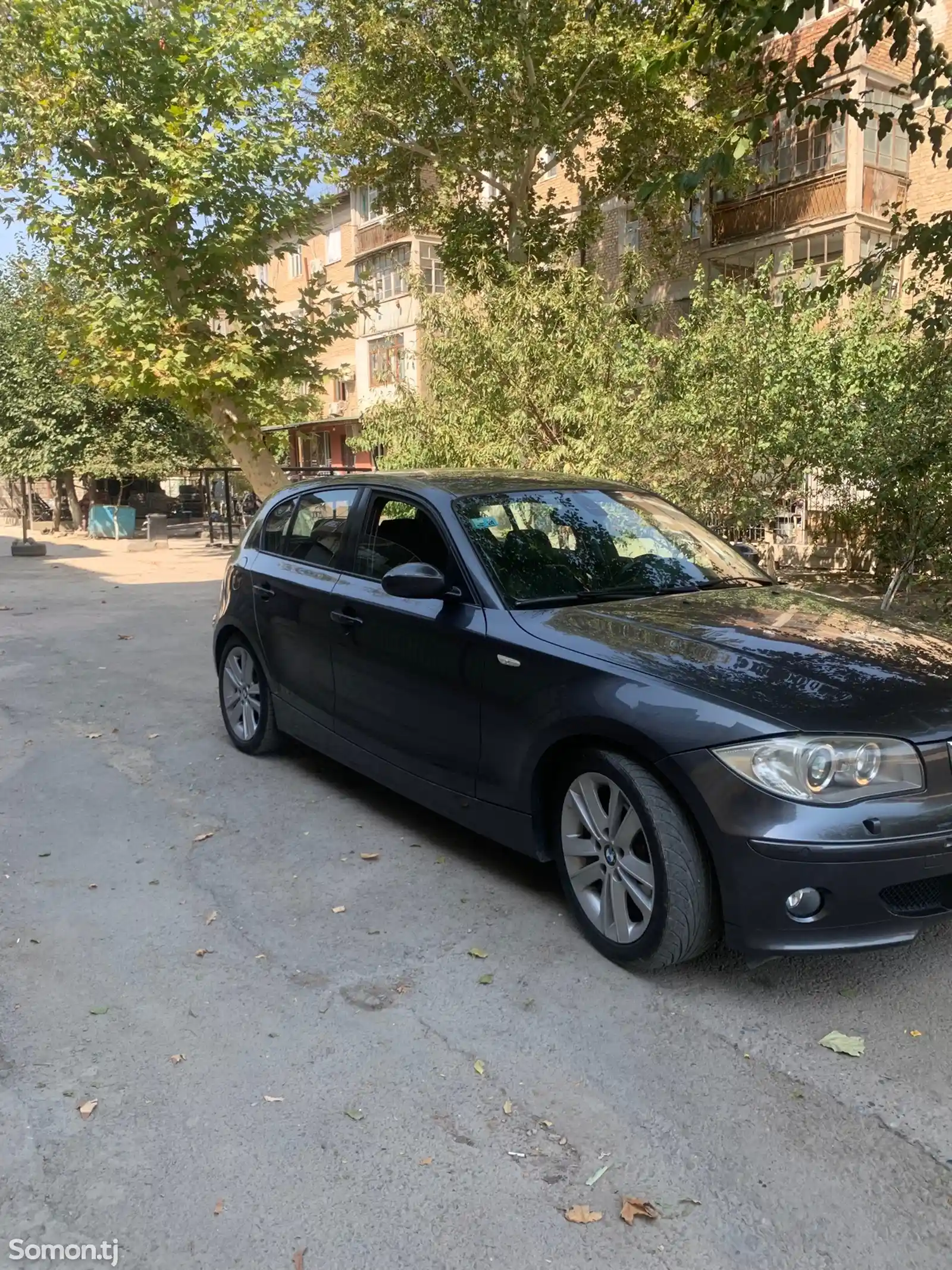 BMW 1 series, 2006-4