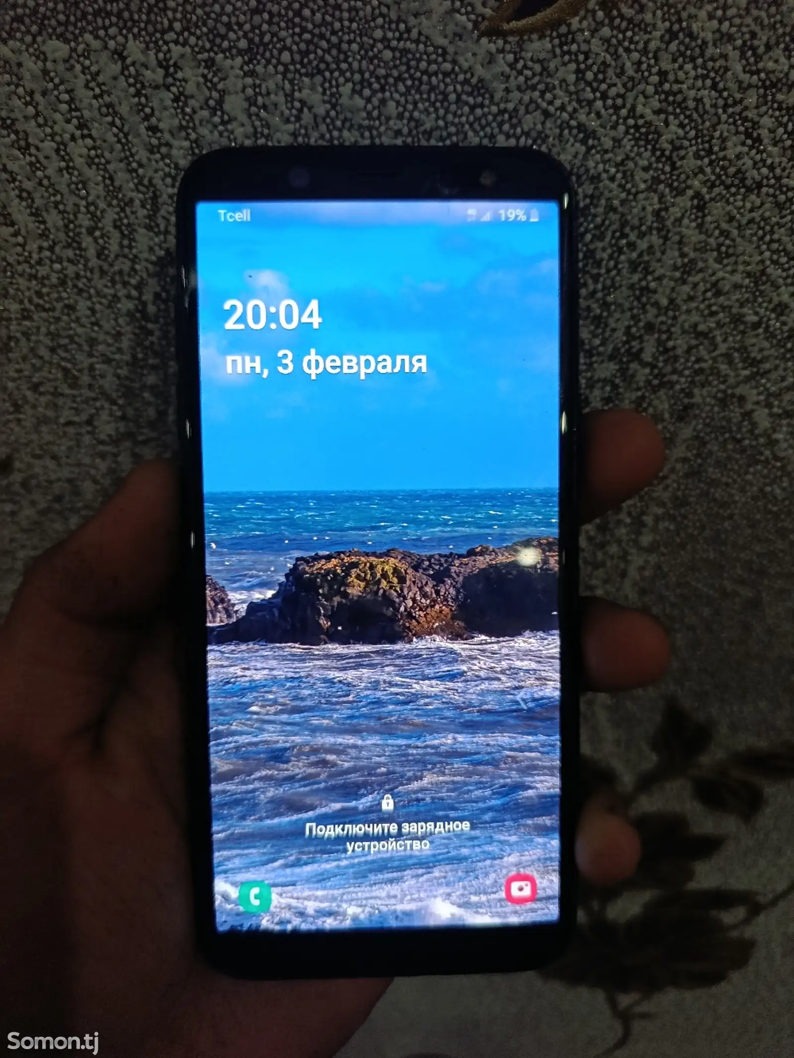 Samsung Galaxy A6-1