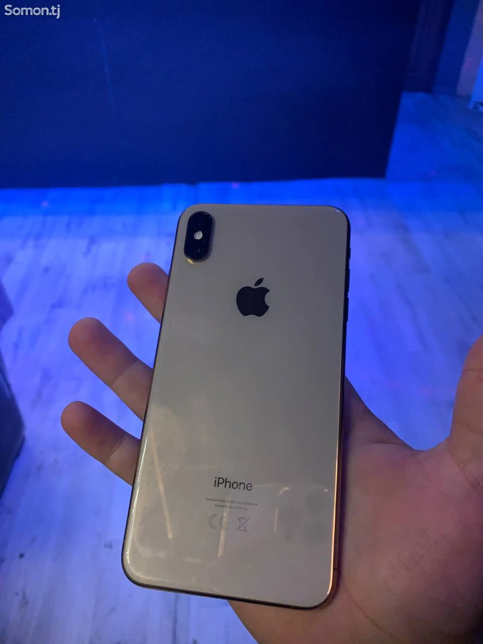 Apple iPhone Xs Max, 64 gb, Gold-1