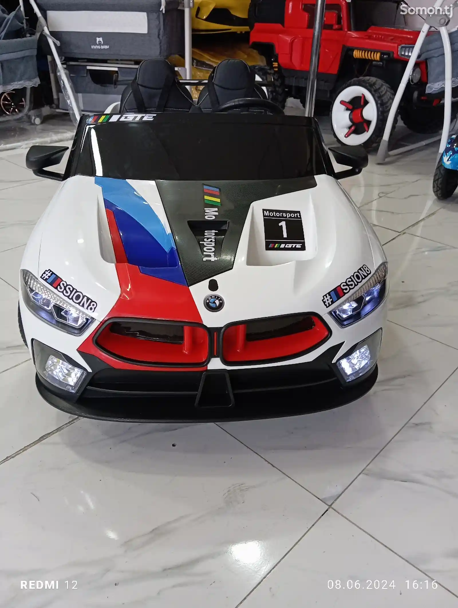 Машинка BMW Motosport ssion8-1