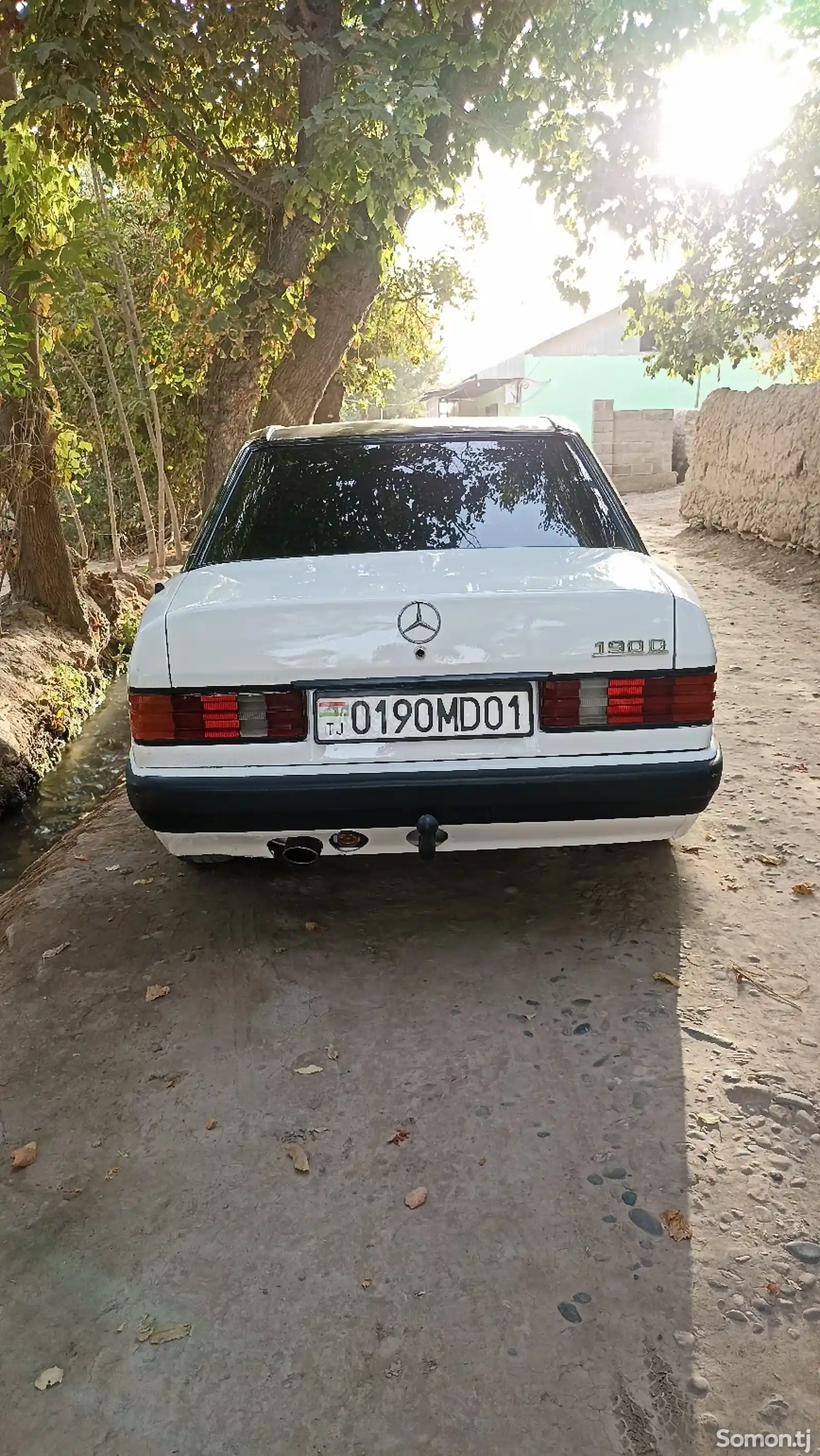 Mercedes-Benz W201, 1990-1