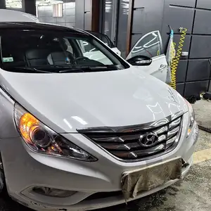 Hyundai Sonata, 2012