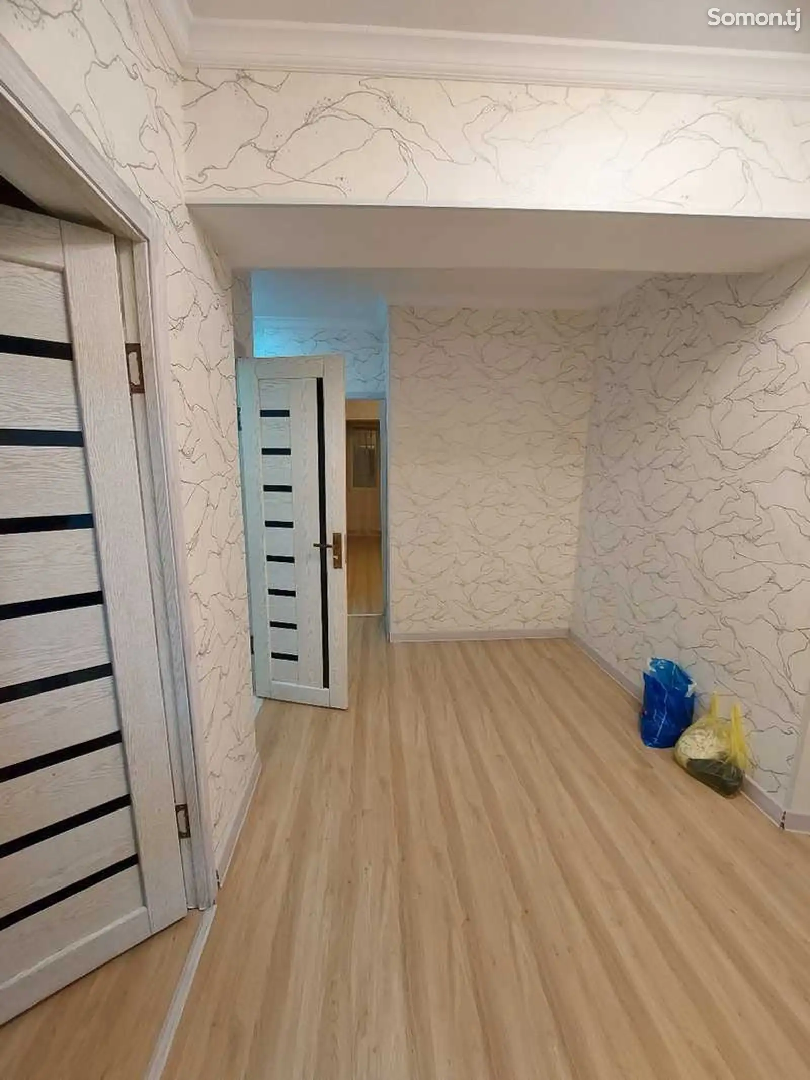 3-комн. квартира, 4 этаж, 80м², И. Сомони-1