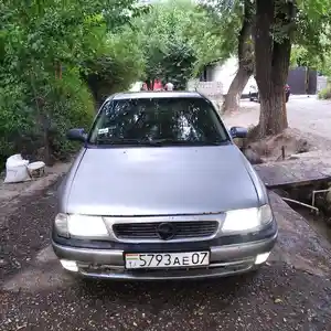 Opel Astra F, 1995