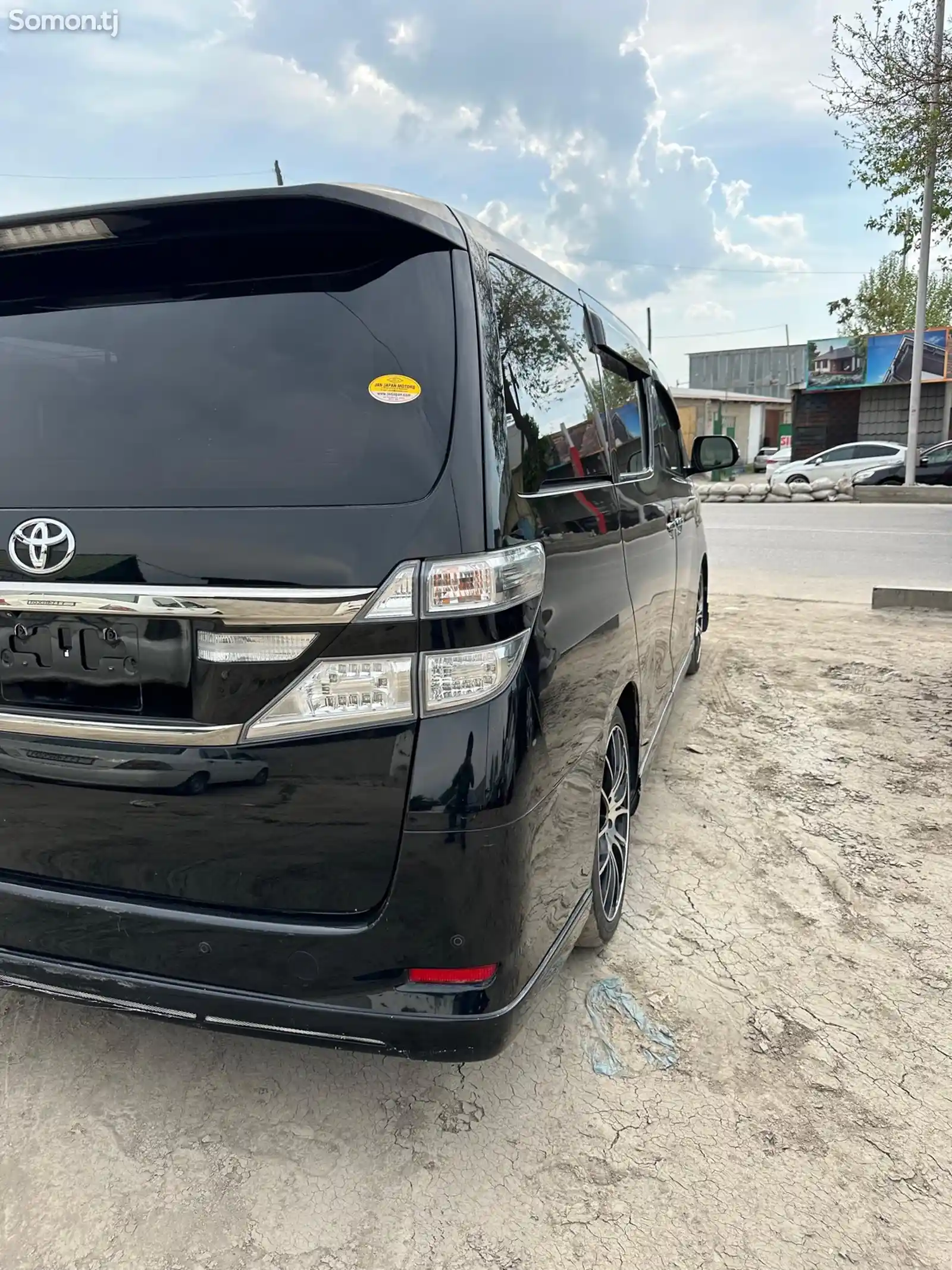 Toyota Vellfire, 2014-6