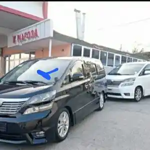 Лобовое стекло от Toyota Vellfire