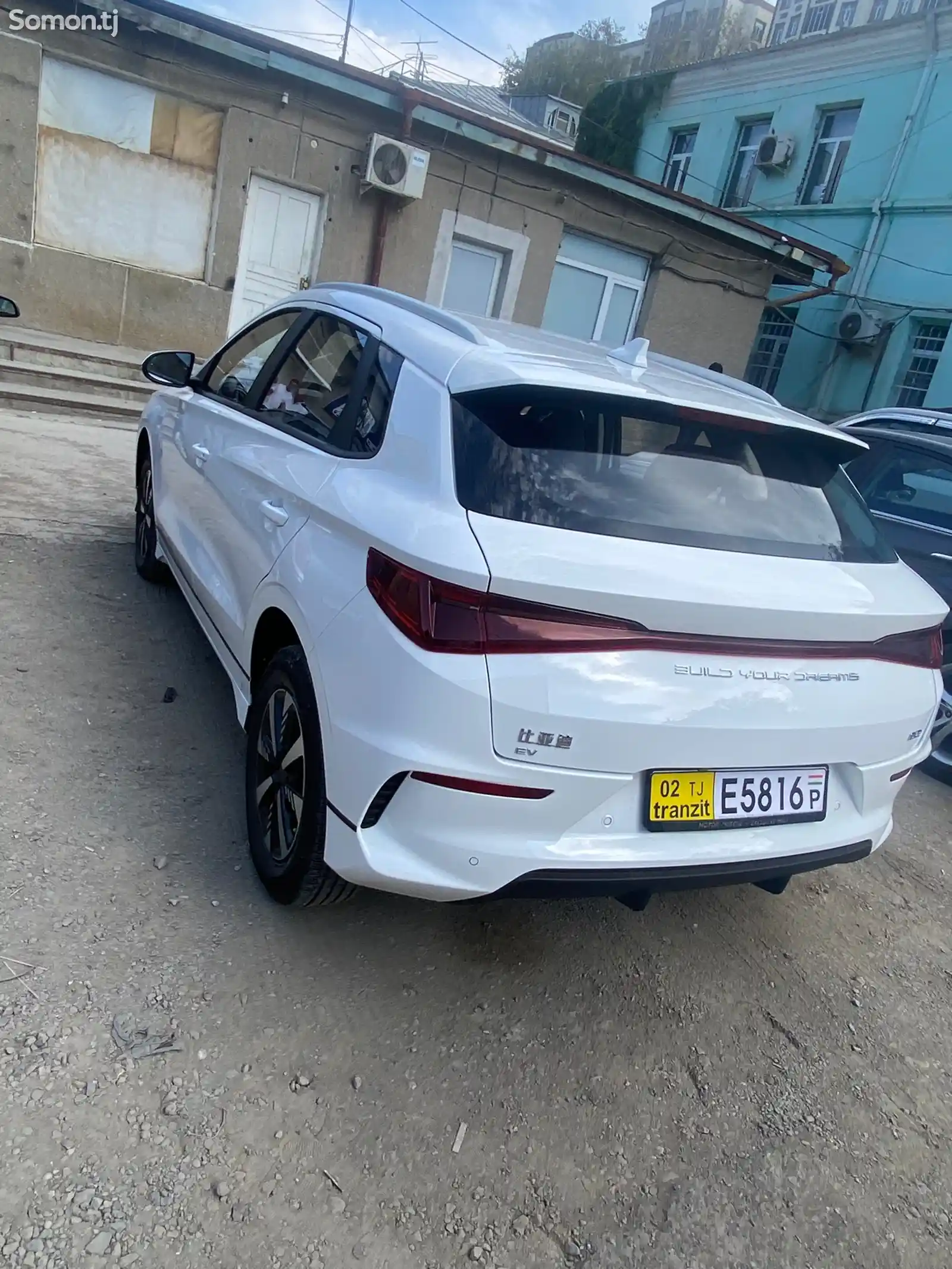 BYD E2, 2024-5