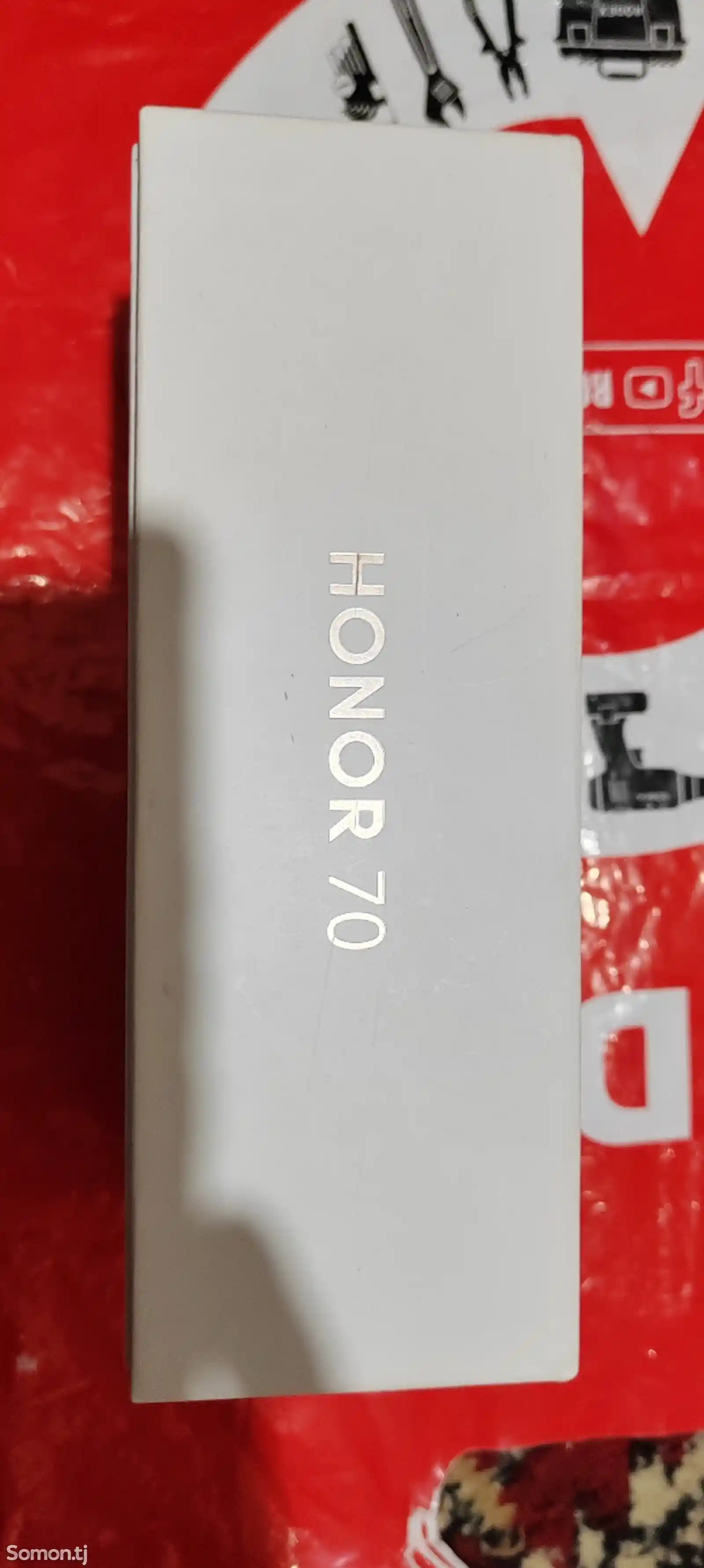 Honor 70-8