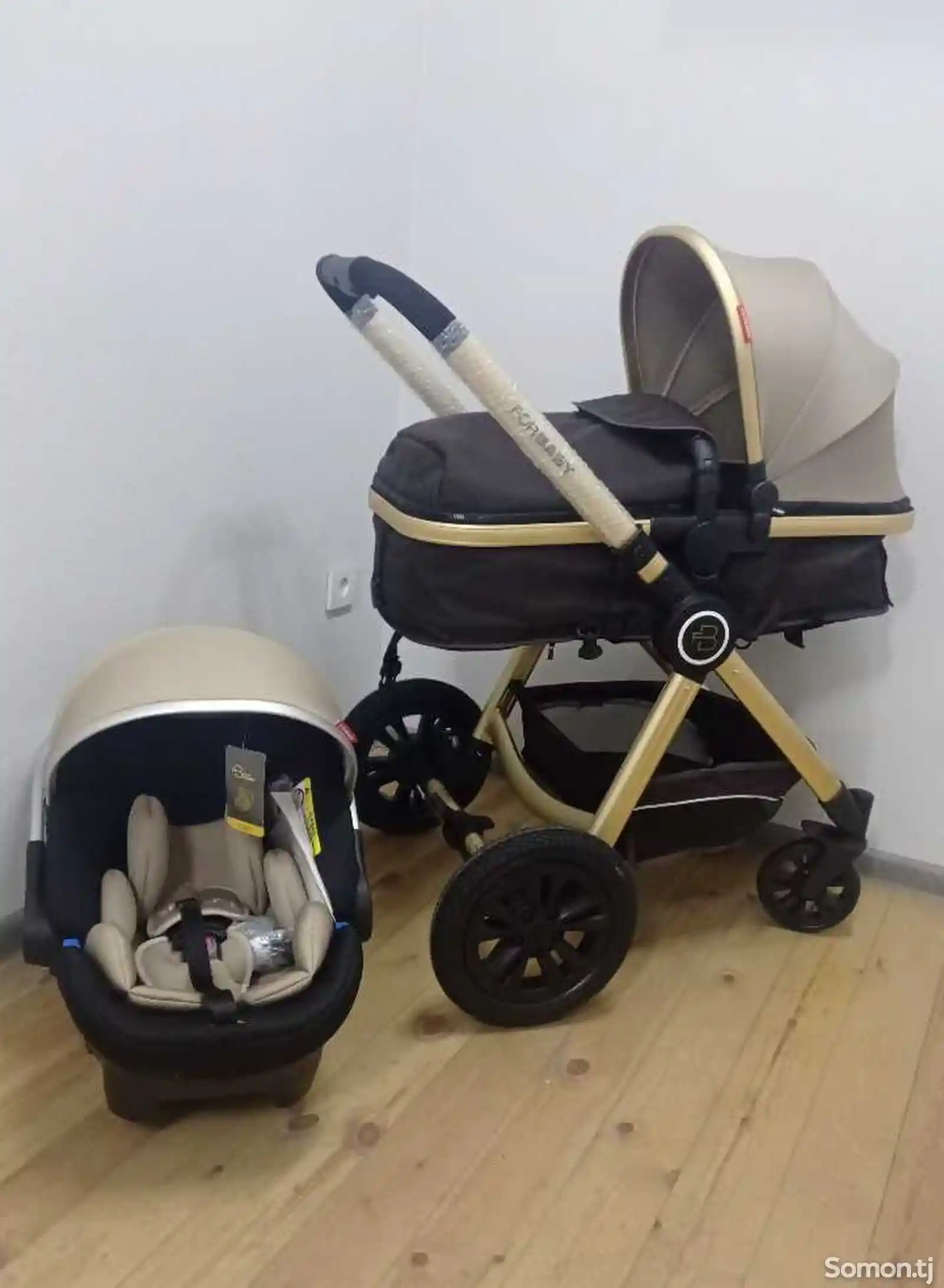 Детская коляска For baby